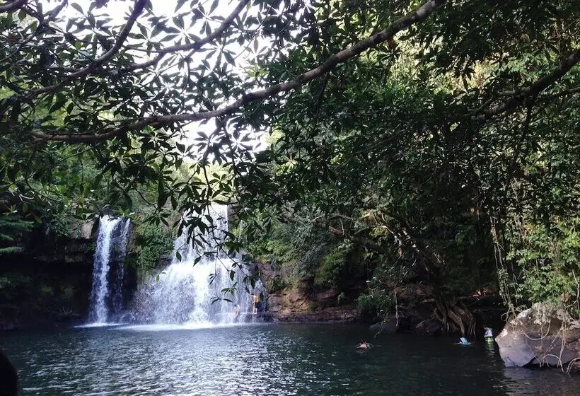 ホテル Jungle Koh Kood Resort