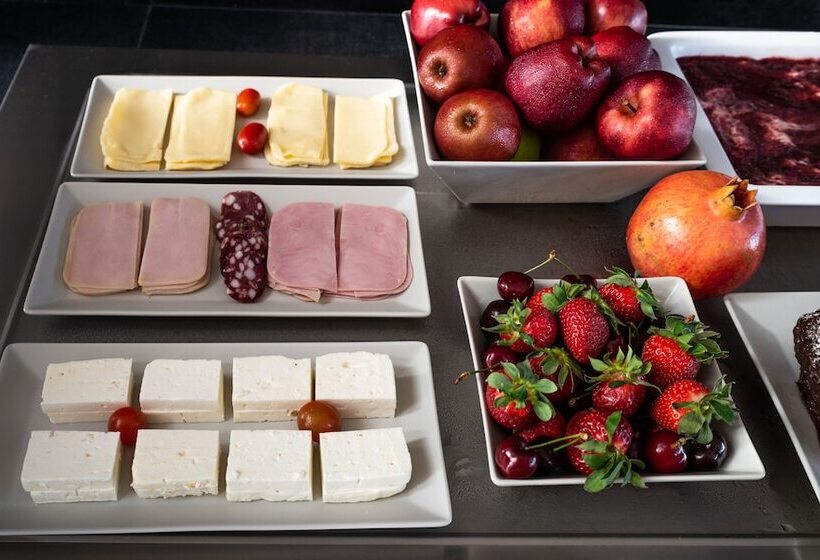 酒店 Milos Sea Resort