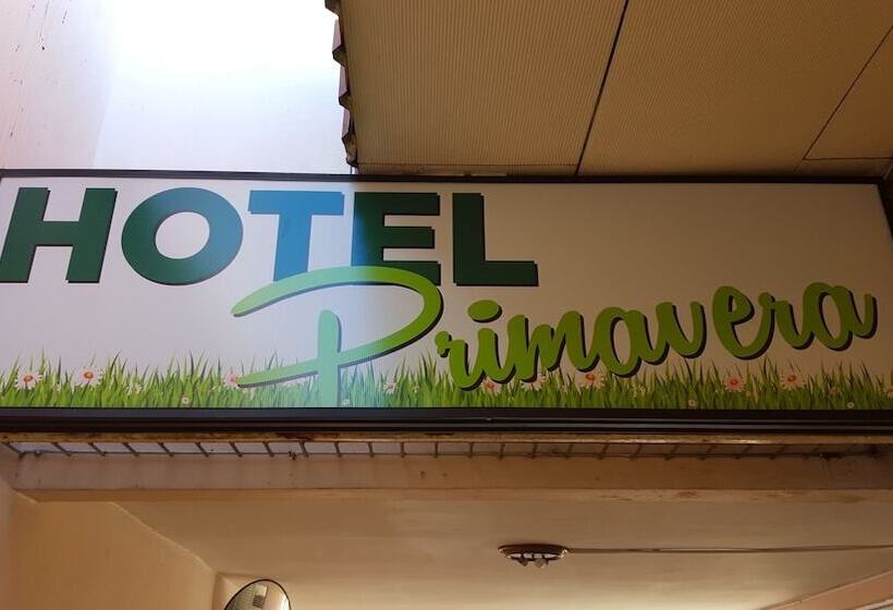 فندق Primavera