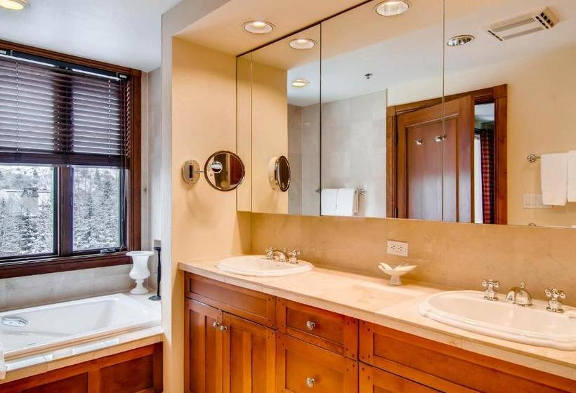 Mccoy Peak Lodge #107 Condo