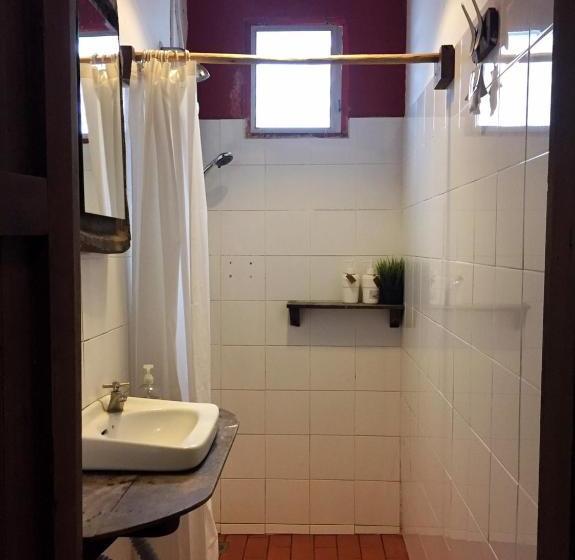 پانسیون Baan Rare Guesthouse