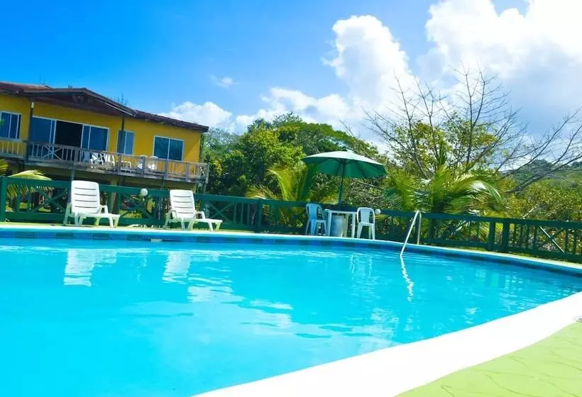 پانسیون Le Mer Guest House & Villa Lucea