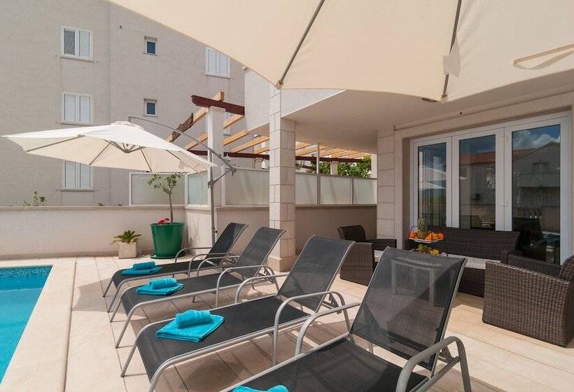 پانسیون Villa Juraj