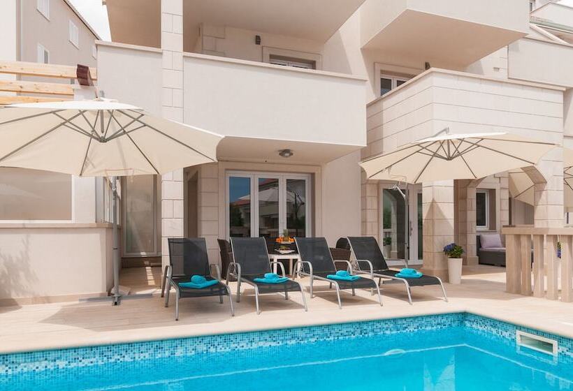 پانسیون Villa Juraj