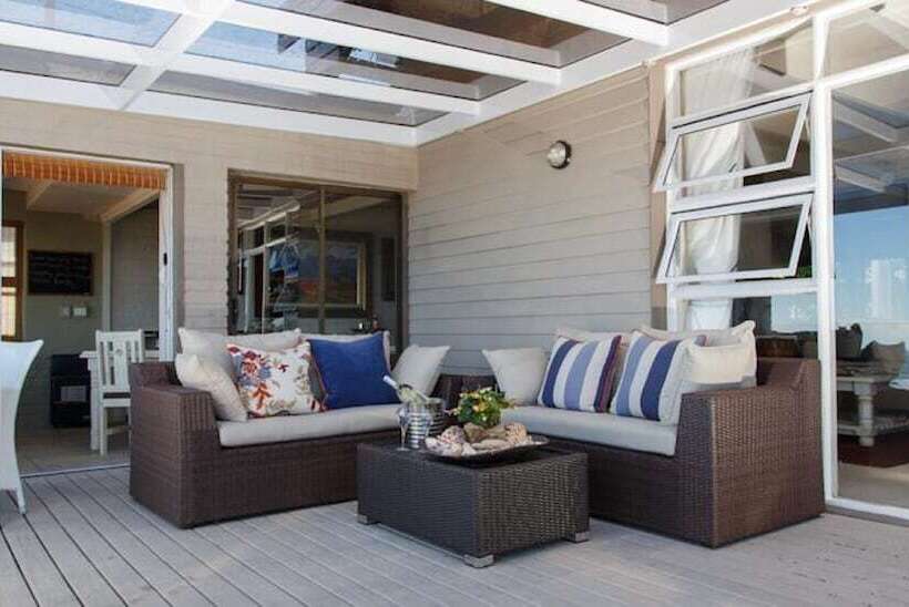 פנסיון Whales Way Ocean Retreat