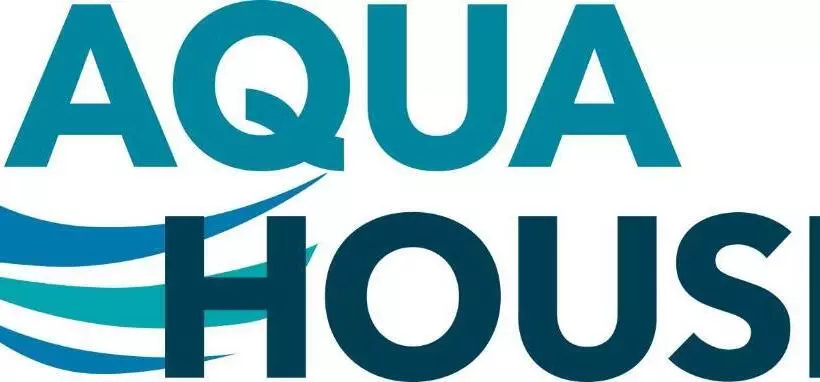 ユースホステル Aqua House