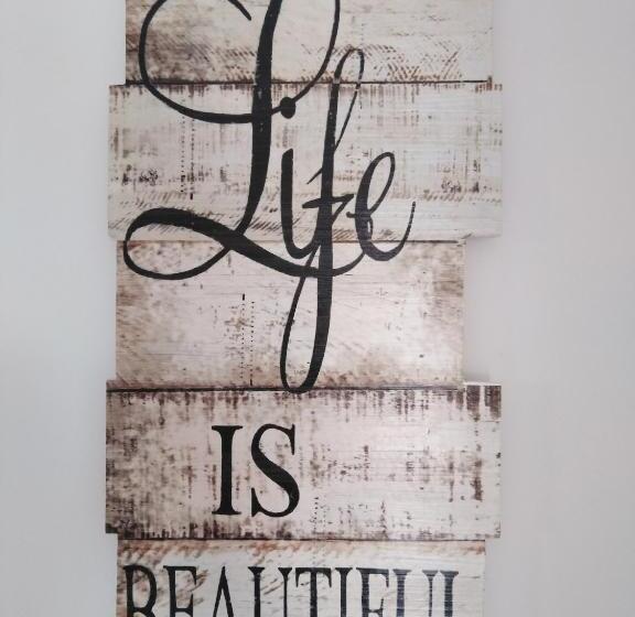 فندق صغير Aqua House