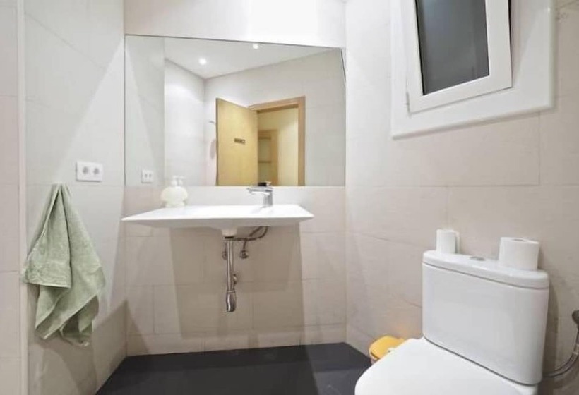 Общежитие Motorsport Barcelona