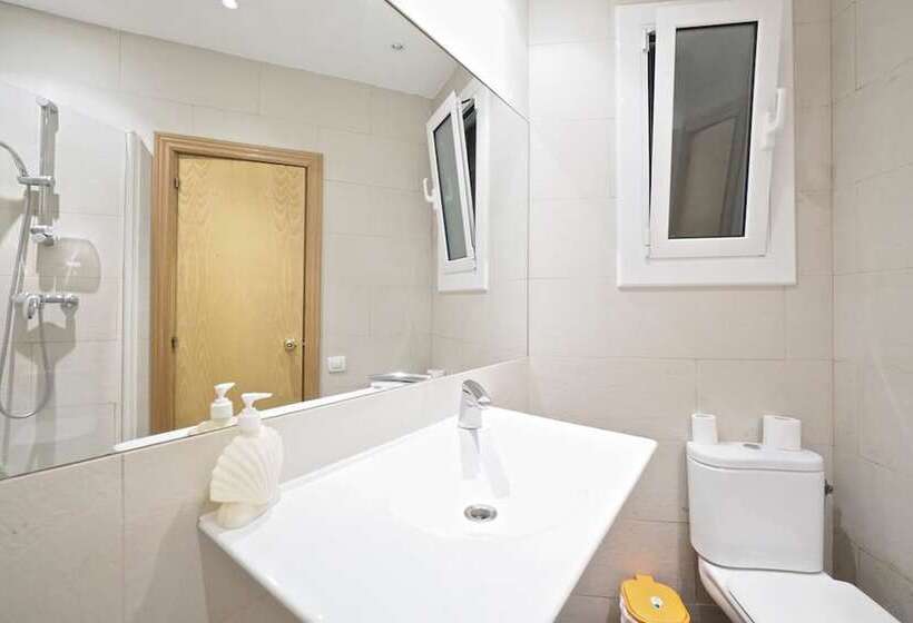 Общежитие Motorsport Barcelona