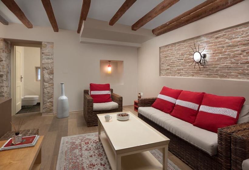 Angelo D'oro Holiday Home Silva