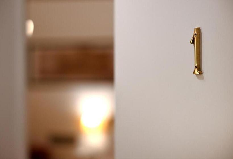 تختخواب و صبحانه Residenze Romanae Sangallo Rooms