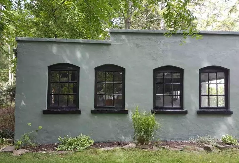 Enchanted Cottage On Glen  Entire House Rental