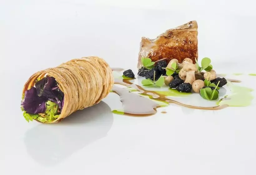 ホテル Akelarre  Relais & Chateaux