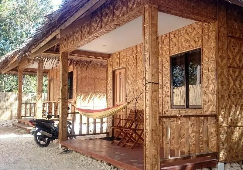 هتل Alona Pawikan