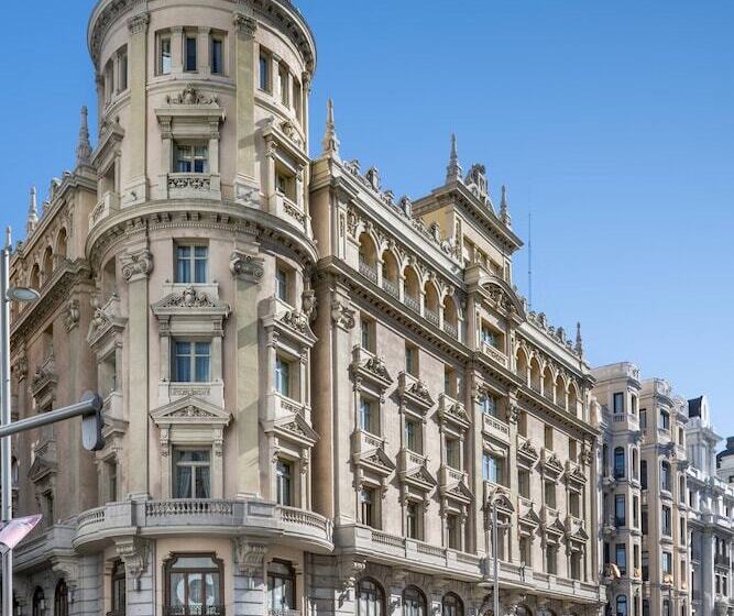 Otel Círculo Gran Vía, Autograph Collection