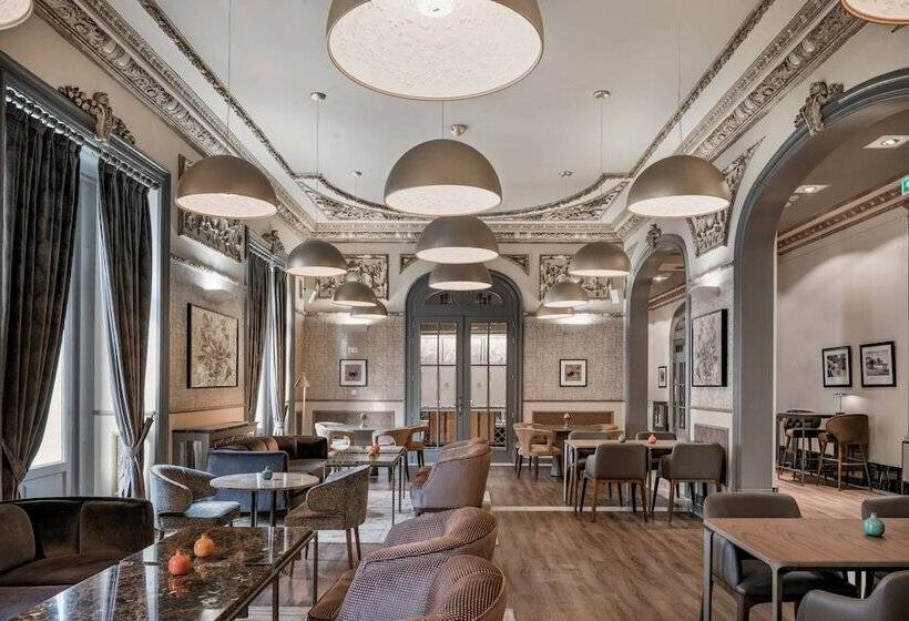 Otel Círculo Gran Vía, Autograph Collection