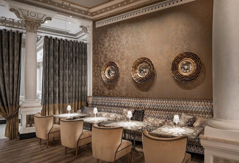 Otel Círculo Gran Vía, Autograph Collection