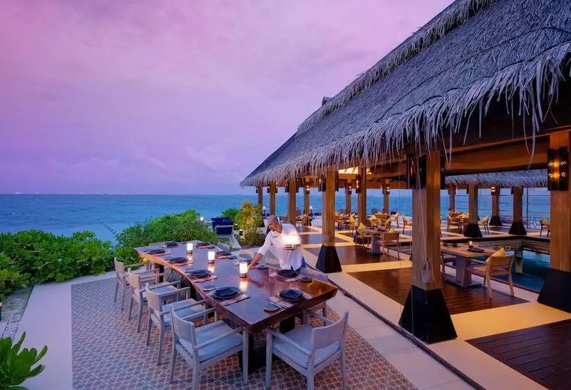 هتل Grand Park Kodhipparu Maldives   Child Stay & Eat Free Until 30 Nov 2024