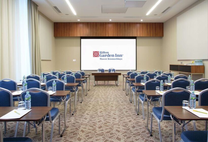 בית מלון כפרי Hilton Garden Inn Moscow Krasnoselskaya