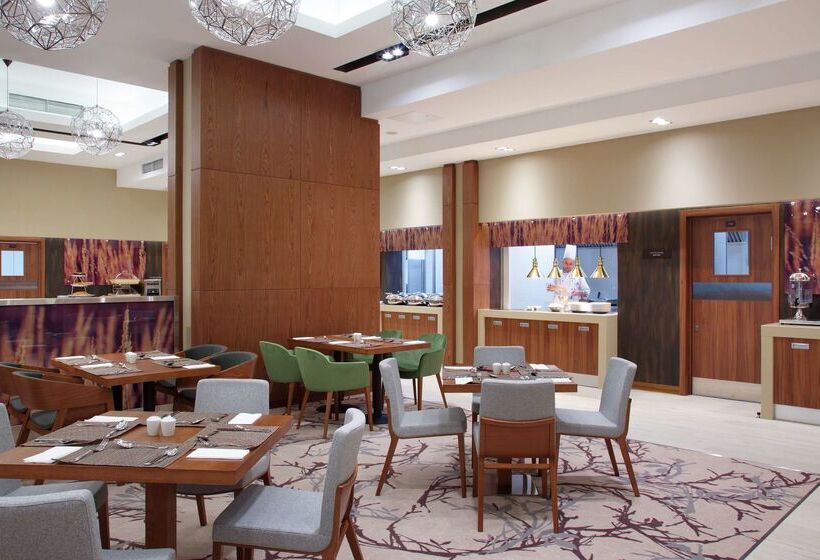 בית מלון כפרי Hilton Garden Inn Moscow Krasnoselskaya