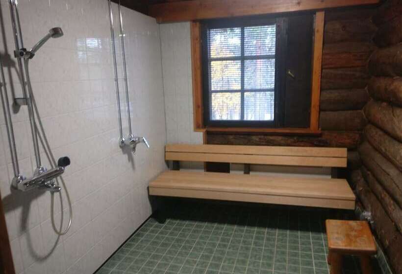 هتل Kuukkeli Log Houses Porakka Inn