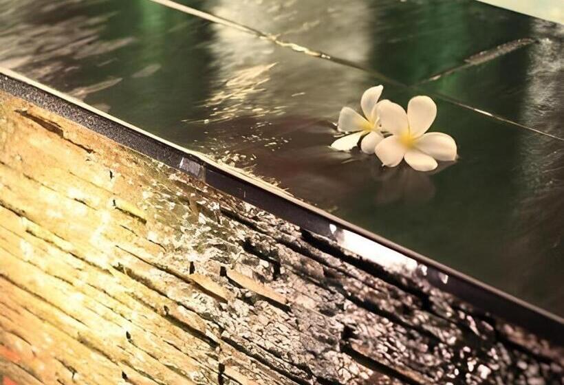 酒店 Laemchabang City