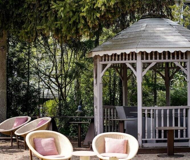 هتل Les Jardins D'anaïs