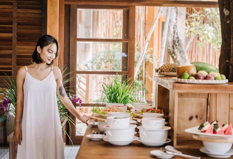 هتل Rocks Beach Boutique