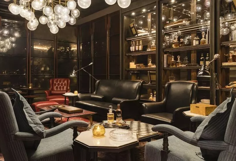 ホテル Rosewood Phnom Penh
