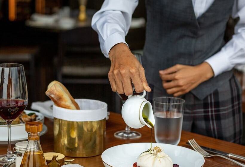 فندق Rosewood Phnom Penh