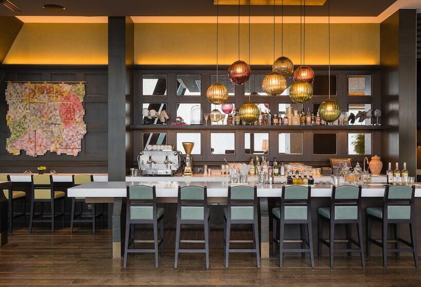 فندق Rosewood Phnom Penh