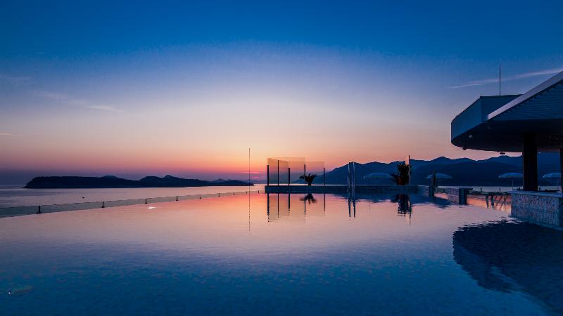 Отель Royal Blue