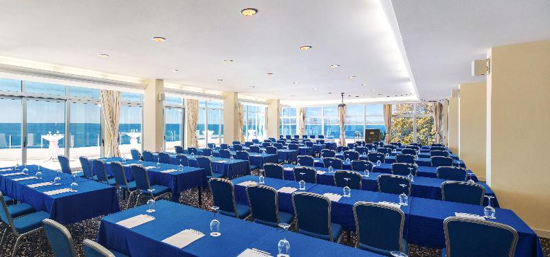 Отель Royal Blue