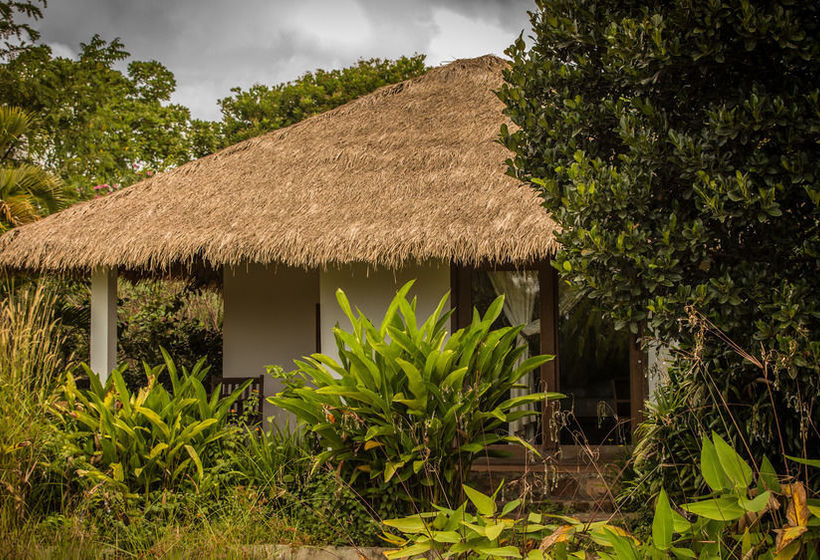 هتل Kep Uv Resort