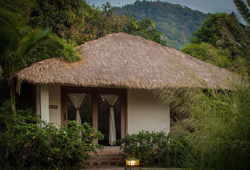 هتل Kep Uv Resort