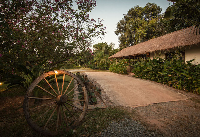 هتل Kep Uv Resort