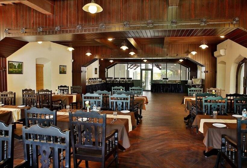 فندق The Byke Spice Heritage Pure Veg