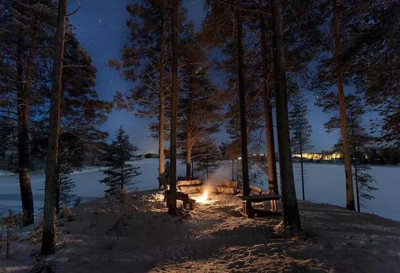 هتل Vartiosaari The Aurora Island