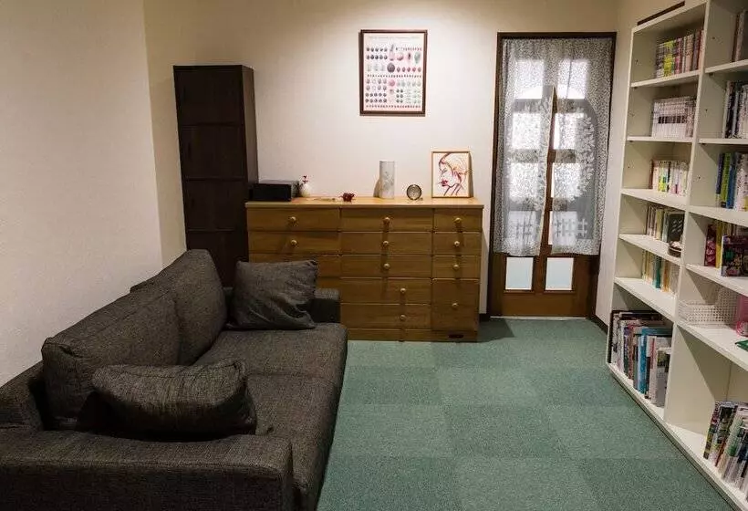 Otaru Guesthouse Harvest   Hostel