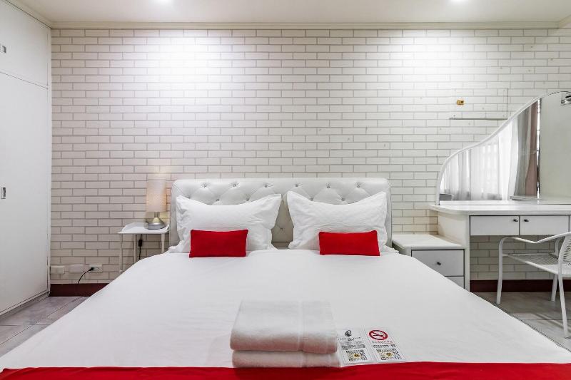 پانسیون For Room Bnb