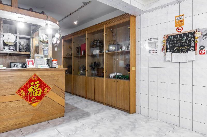 پانسیون For Room Bnb