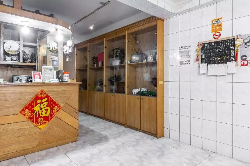 پانسیون For Room Bnb