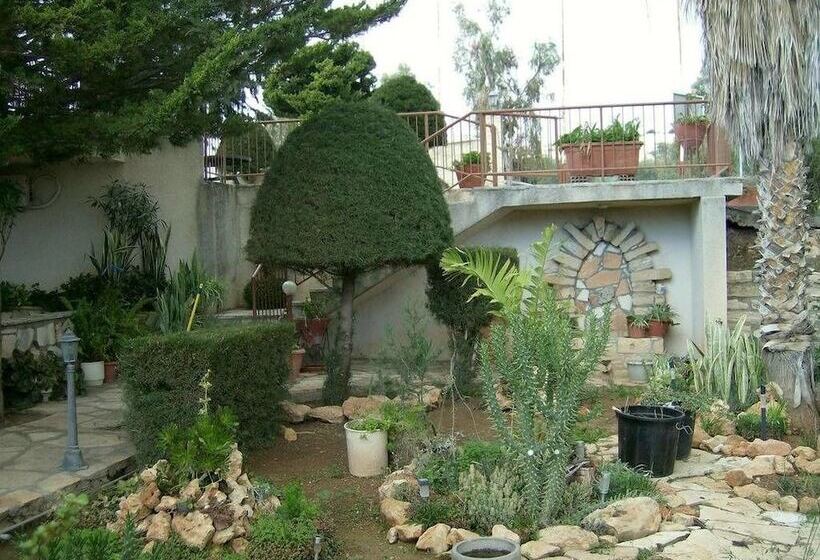 Rantzo Holiday Apartments