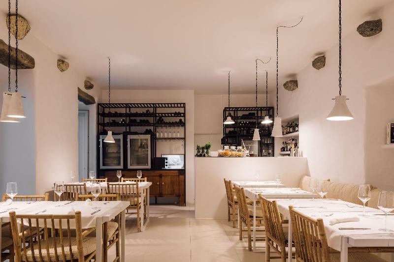 White Exclusive Suites & Villas