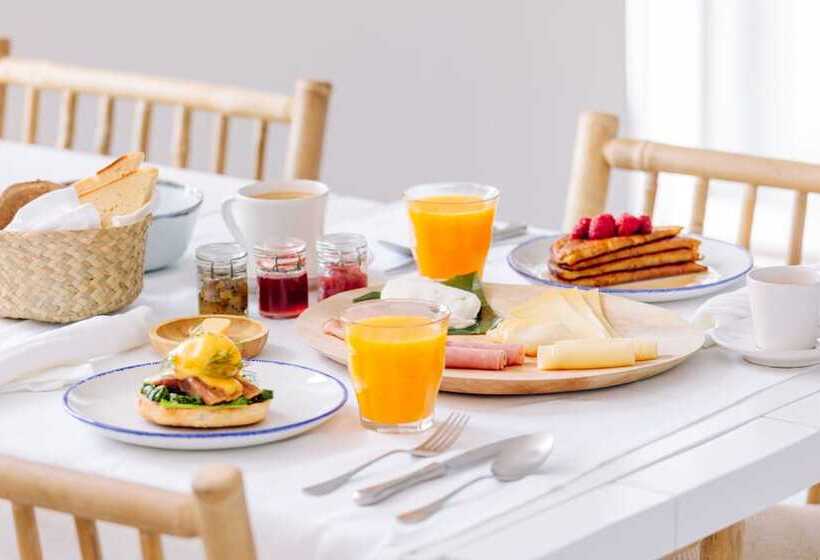 White Exclusive Suites & Villas