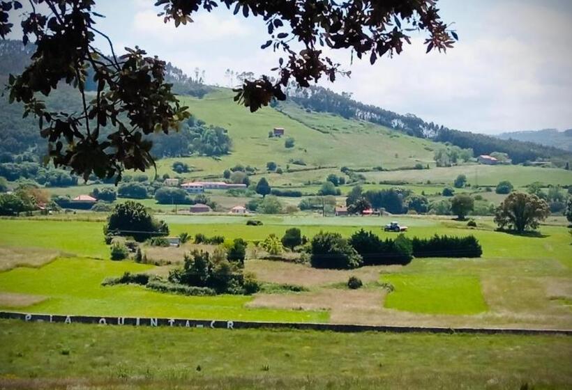 ホテル La Quinta Luxury Palace