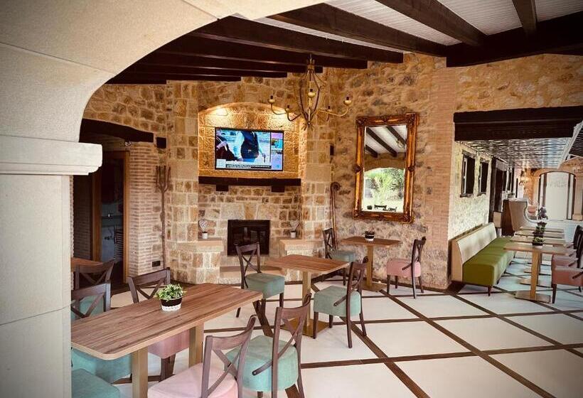 ホテル La Quinta Luxury Palace