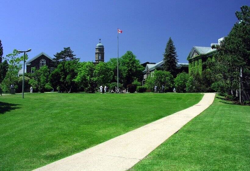 فندق صغير Dalhousie University Accommodations