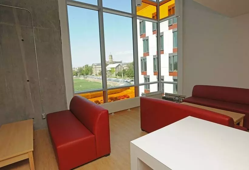 ユースホステル Dalhousie University Accommodations