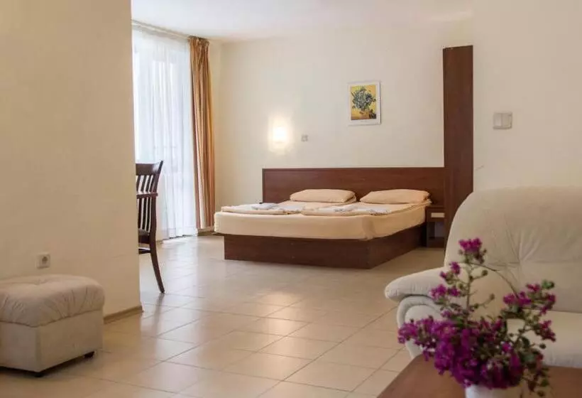 Family Hotel Delta